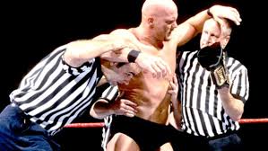 If a wrestler didn't get busted up in the face, then so be it. Wwe 11 Wrestlers Who Almost Died In The Ring