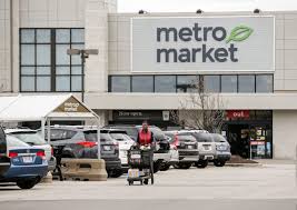 Oakland ave, shorewood, wi 53211. Coronavirus In Milwaukee These Stores Have Reserved Shopping Hours