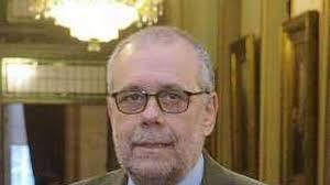 Pikachu' agita la sesión