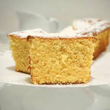 Bizcocho Humedo De Limon Receta De La Que Disfrutamos Hace Tiempo Gracias A Aquellos S In 2020 Basic Sponge Cake Recipe Sweet Recipes Sponge Cake Recipes