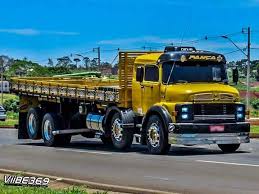 Caminhao Mercedes 1620 Boiadeiro A Venda Mercedes Benz Truck Camion Diesel Caminhoes Mb Cara Preta Boca Negra Caminhoneiros Caminhoes Americanos Carros Enferrujados