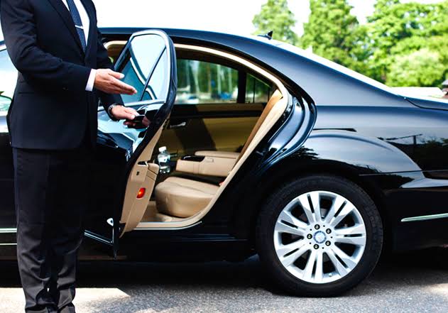 Private Car, Taxi & Airport Service | Kirk Tours & Limousine