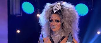 The second season of rupaul's drag race all stars premiered on the logo network on a new night; Rupaul S Drag Race All Stars Season 2 Episode 3 Roxxxy Channel Guide Magazine