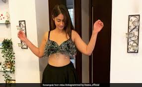 She also opened up about how she reacts to trolls on social media and her next film projects pagalpanti and big bull. Ileana D Cruz Belly Dancing To Celebrate Carbs Day Is All Of Us