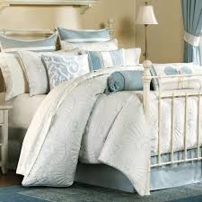 .decor store offers blue shells bedding, coral shells bedding, taupe seashells bedding, atlantic shells bedding and other beachy bedding. Crystal Beach Seashell Comforter Bedding