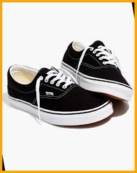 Vans Baskets Era A Lacets Unisexes En Toile 34 Vans Shoes Women Outfit 2020 In 2020 Vans Shoes Black Vans Shoes Vans Shoes Women