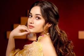Jannat Zubair: Digital Influencer & Instagram Star