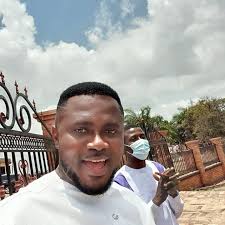 CN Baidoo (@collins.nanabaidoo.5) • Facebook