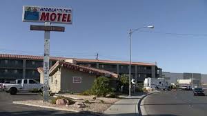 Babysitter, child held hostage during 29-hour standoff at Las Vegas motel -  ABC News
