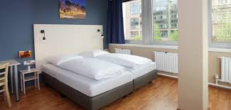 Localizado a apenas 1 km do centro da cidade velha, o hostel haus der jugend fica perto da casa de ópera, museus, salas de concerto e restaurantes de frankfurt. A O Hotels Und Hostels Die Geschichte Liste Der Hotels 2021