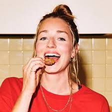 MOLLY BAZ (@mollybaz) • Instagram photos and videos