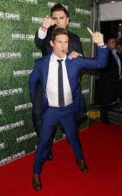 Zac Efron Photos Photos Mike And Dave Need Wedding Dates Fan Premiere Arrivals Adam Devine Zac Efron Premiere