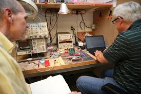 Startup considers how to recharge electric vehicles wirelessly