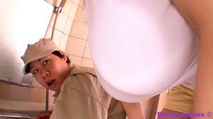 Babe Today Busty Asians Hitomi Tanaka High Resolution Asian Vip Pictures  Mobile Porn Pics