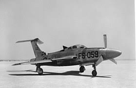 Un avion de tourisme s'est écrasé à chelles sur le toit d'une société. Republic Xf 84h Wikipedia