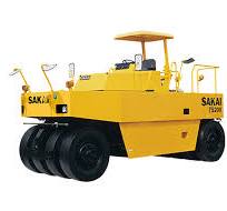 Static pneumatic tired roller