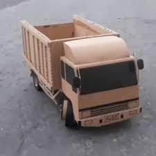 Cara membuat miniatur truk dari kardus. Miniatur Truk Bahan Kardus Shopee Indonesia