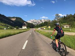 +41 71 365 65 65 fax +41 71 365 65 66 kontakt@saentisbahn.ch. Rennradfahren Im Appenzell Bikesophy