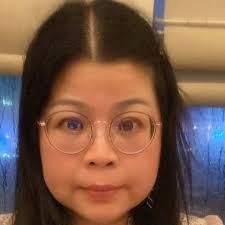 今年在上海过生日，还是头一次吃长寿面😋 一步一步的在岁月留下了痕迹