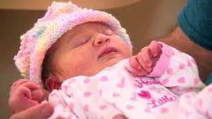 Da die einzelnen zeitspannen von frau zu frau etwas variieren, kann es sein. Eine Stunde Vor Geburt Sie Sind Schwanger Das Baby Kommt