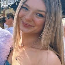 Grace Traxler's Instagram, Twitter & Facebook