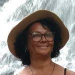 Shirley Ode's Instagram, Twitter & Facebook