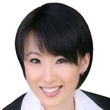 Joy Hwang (@joyhwang)