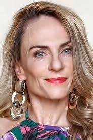 Griselle Gomez's Instagram, Twitter & Facebook