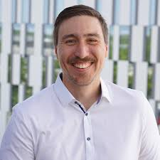 sebis TU München : Tim Schopf