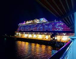 * kapal persiaran mula berlayar ke port klang * makan malam dihidangkan di mariners atau spices restoran * aktiviti bebas di atas kapal persiaran * supper di mariners atau spices restoran. Star Cruise Packages Malaysia Home Facebook