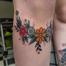 Holly Clark Zerowasteholly Instagram Photos And Videos Wreath Tattoo Tattoos Traditional Tattoo