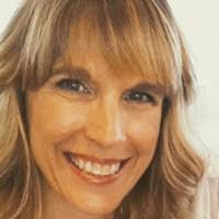 Carrie Jankowski's Instagram, Twitter & Facebook