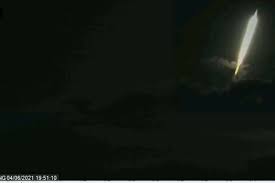 Maybe you would like to learn more about one of these? Teka Teki Kilatan Cahaya Dan Suara Dentuman Terekam Kamera Pengamat Di Atas Gunung Raung Halaman All Kompas Com