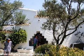 Costa brava ferienhauser fur die ganze familie auf cofman de. Casa Museu Dali In Cadaques Sehenswurdigkeiten Beschreibungen Orten Frankreich Karl Heinz Stabel