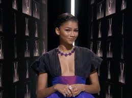 ► kadeem hardison & i. Emmy Awards Zendaya Makes History Becomes Youngest Star To Bag The Lead Drama Actress Award At Emmys The Economic Times