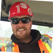 I always enjoy the satisfaction of adding another tool to the toolbox. A  little over 300 hours of seat time and getting more comfortable with every  shift. MC96 with BC48‏