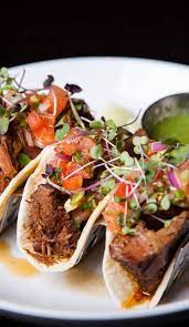 Specials include $4 draft beers and well legends sports bar & grill. The Avenue Kitchen Bar Hampden Baltimore Md