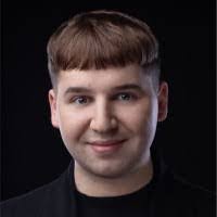 Adrian Panas's Instagram, Twitter & Facebook