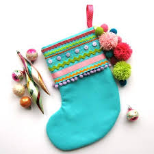 Amara.com has been visited by 10k+ users in the past month 8 Cheerful Diy Christmas Stockings