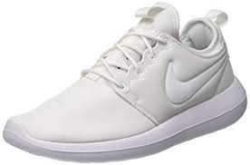 Nike Womens W Roshe Two Running Shoes