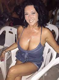 Have you ever had someone cum on your tits? - Quora