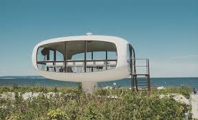 Ein weiterer anziehungspunkt für urlauber ist die strandpromenade, hier kann man essen, einkaufen oder einfach das treiben um sich herum beobachten. Die Spinnen Muther Turm Ostseebad Binz Reisebewertungen Tripadvisor