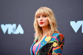 Taylor swift announced on june 18, 2021, that a revised version of her album red will be released in november. Taylor Swift S Tweet About Her Next Re Recorded Album