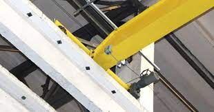 We supply our customers with a range of technologically advanced crane indicator systems. Workshop Small Overhead Crane E Mail Info Clescrane Com Gantry Crane Overhead Henan