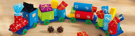 Adventskalender Zug Aus Streichholzschachteln Adventskalender Adventkalender Adventskalender Zug