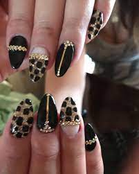 Likecompartesuscribetesigueme en mis redes sociales: Unas Acrilicas Negras Y Dorado Me Valentina Lizana Facebook
