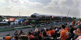 Het team van max verstappen en sergio perez was direct snel en met een eerste en vierde plek is er ook genoeg om naar uit te kijken voor dit weekend. Im2b8lf9htf1mm
