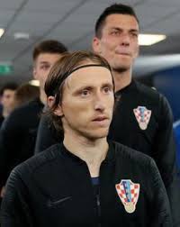 Eine party, die im kalten pool endete, wie der kroate verriet. Lukas Modric