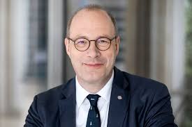 Hans-J. Lenzen-Tomberg