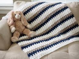 Chunky velvet blanket pattern notes: 19 Bulky Yarn Crochet Blanket Patterns Favecrafts Com